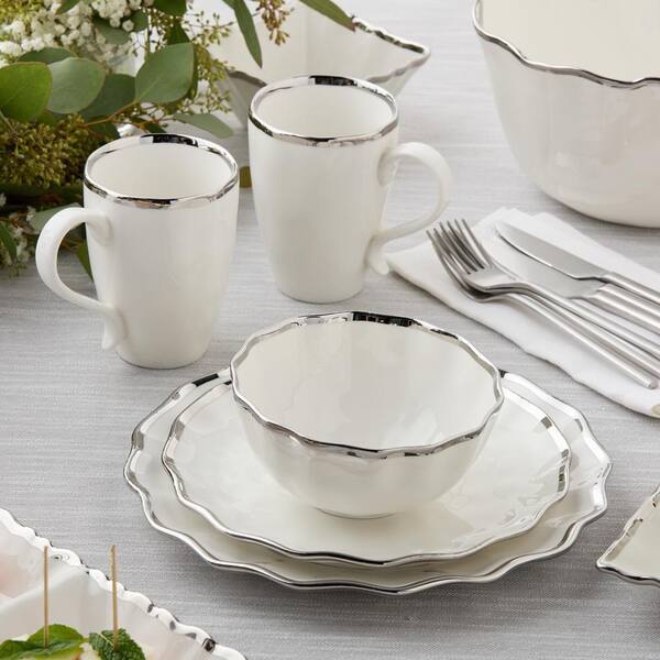 Certified International (Set of 4) 18oz Mugs Regency Silver