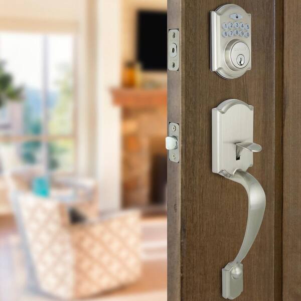 Defiant Castle Entrance Door Handleset w/ Hartford Interior Knob