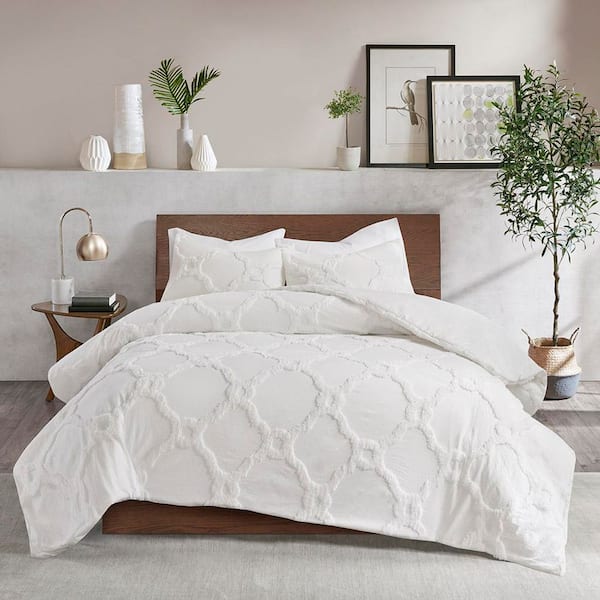 Madison Park Nollie 3-Piece Off-White Cotton Full/Queen Comforter Set
