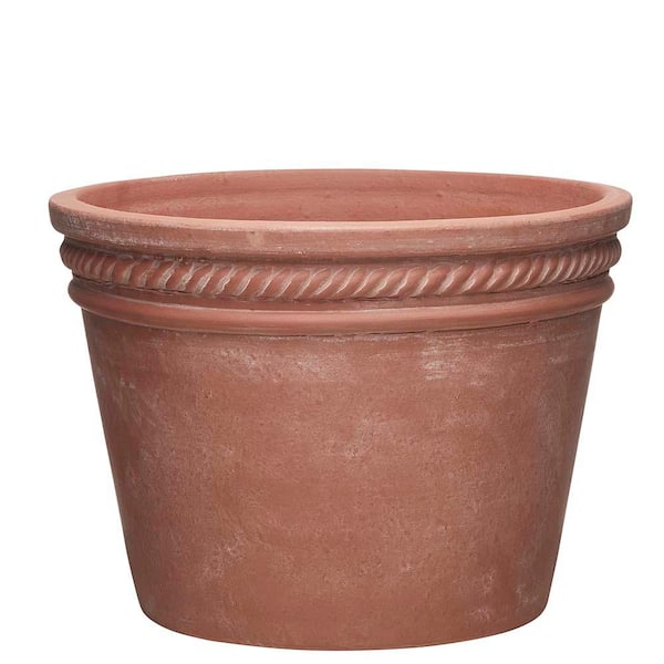 Southern Patio Michelle Large 15 in. x 10.6 in. 22 Qt. Terracotta Clay Outdoor Planter
