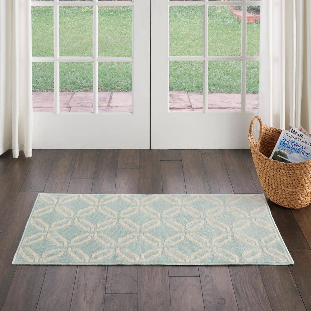 Green Trellis Synthetic Reversible 2' x 4' Area Rug
