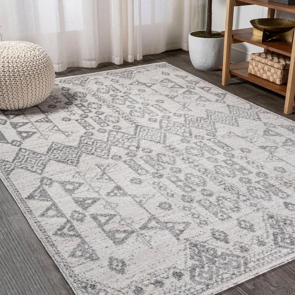 Idris Tribal Diamond Geometric Gray/Beige 5 ft. x 8 ft. Area Rug
