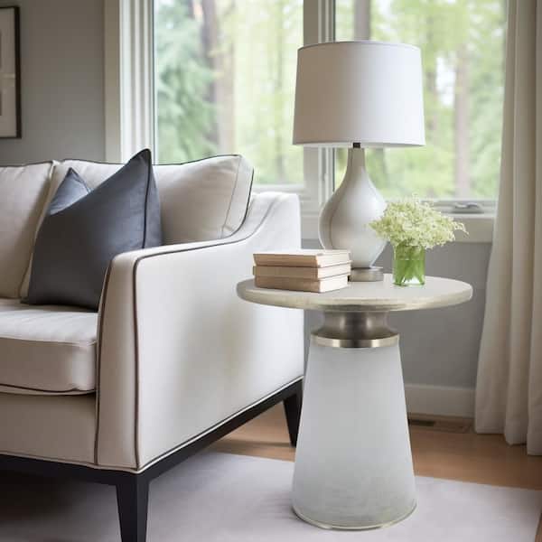 Clear 18 in. Round Glass Metal Top Coffee Table with Silhouette and Sleek Design