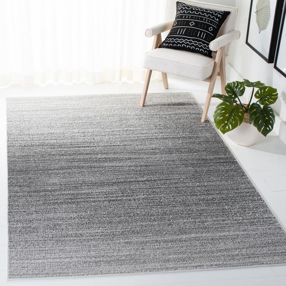 Grey and Ivory Ombre Hand-knotted Synthetic Area Rug