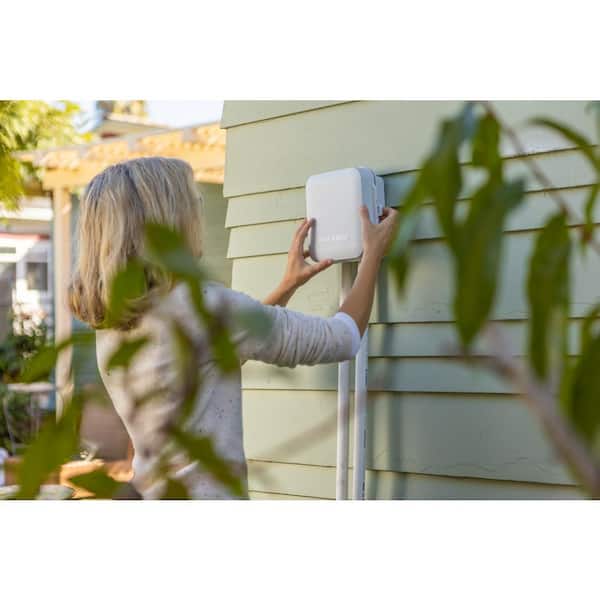 Rain Bird TRU 8-Station Indoor/Outdoor Irrigation Controller