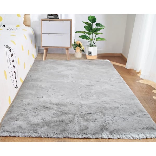 Mmlior Light Gray 4 ft. x 6 ft. Soft Faux Rabbit Fur Area Rug