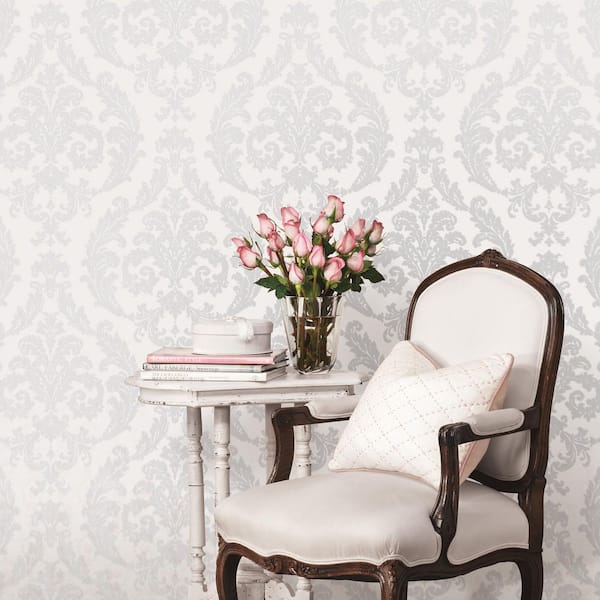 Palazzo 2 Collection White Silk Damask Vinyl on Non-Woven Non-Pasted Wallpaper Roll