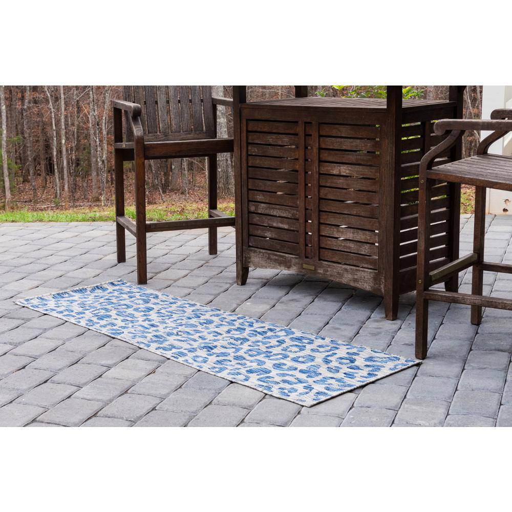 Contemporary Blue Abstract Outdoor Runner 2' x 6'1" Synthetic Easy-Care