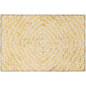 Evolve Gold 1 ft. 8 in. x 2 ft. 6 in. Geometric Accent Rug