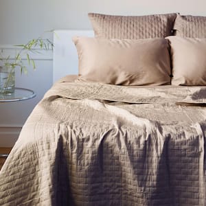 Luxury 100% Viscose from Bamboo Quilted Coverlet, Queen - Champagne