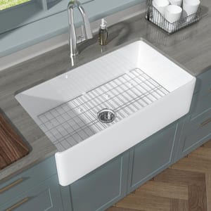 36 in. Farmhouse Sink Single Bowl Crisp White Fireclay Kitchen Sink Farmhouse Kitchen Sink with Bottom Grid and Strainer