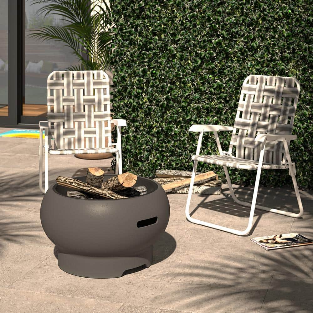 Gray and White Steel Folding Outdoor Lounge Chairs, Set of 2