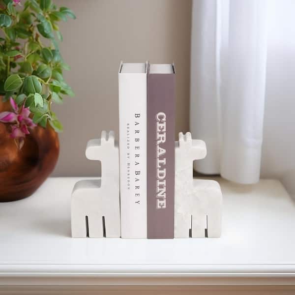 Liv & Skye 3 in. x 7 in. White Giraffe Stone Bookends (Set of 2)