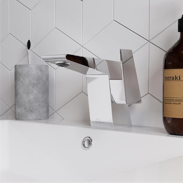 Swiss Madison Carre Single-Handle Single-Hole Bathroom Faucet in Polished Chrome
