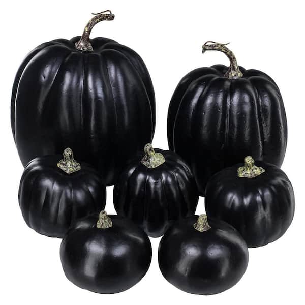Assorted Artificial Black Pumpkins (7-Pack), Halloween Faux Rustic Decorative Foam Pumpkins for Halloween Tabletop