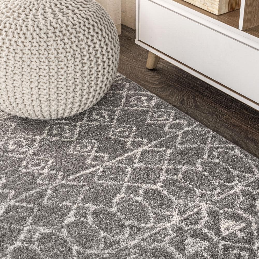 Modern Vintage Moroccan Tribal Rug in Gray and Ivory - Easy Care Synthetic