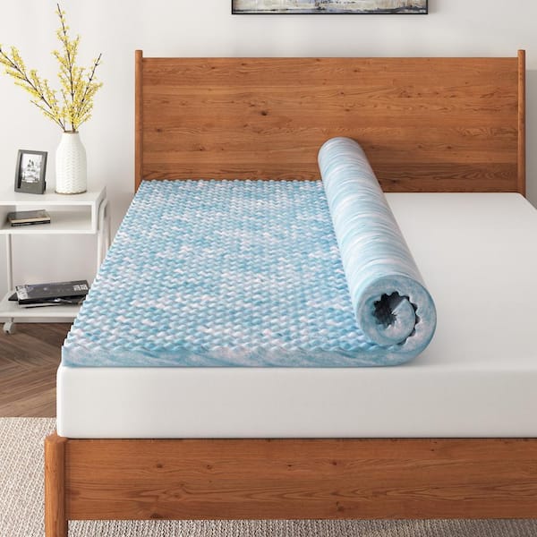 Deluxe egg crate memory foam mattress topper For A Good Night's Sleep 