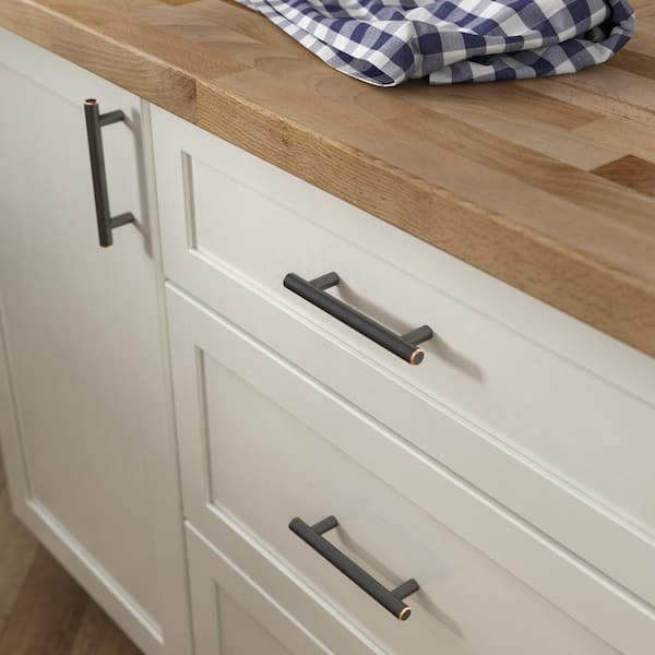 Solid Bar 3-3/4 in. (96 mm) Modern Bronze with Copper Highlights Cabinet Drawer Bar Pull