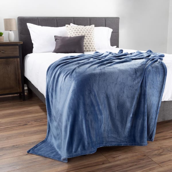 Lavish Home Infinity Blue Oversized Flannel Fleece Microfiber Throw Blanket