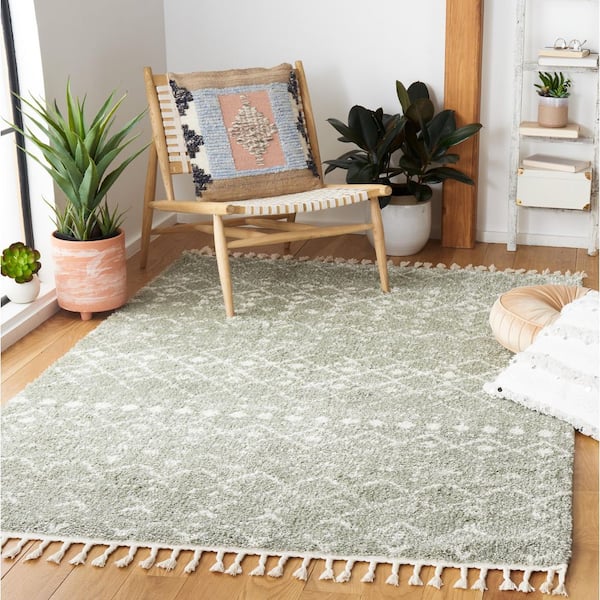 Berber Fringe 5 ft. x 8 ft. Sage/Ivory Geometric Area Rug