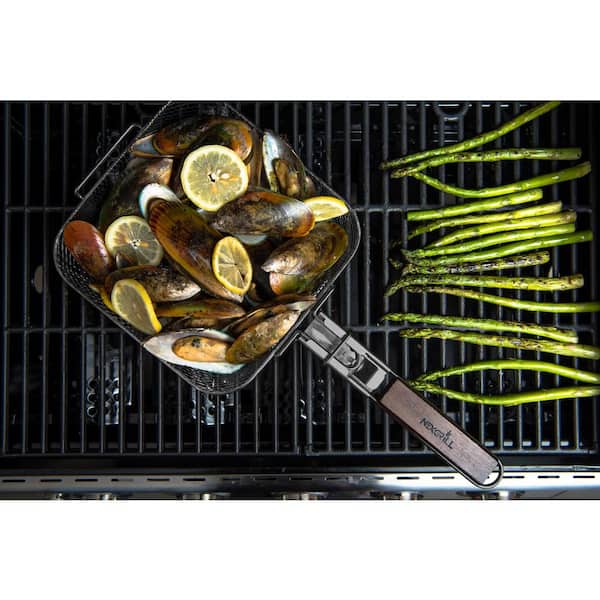 Shaker Basket with Removable Handle