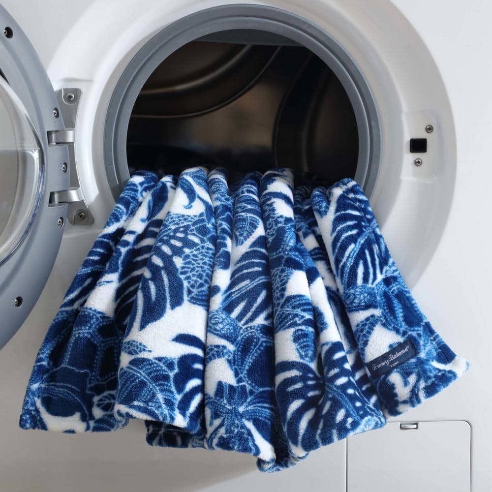Turtle Bay Blue Ultra Soft Plush Reversible Throw Blanket 50" x 70"