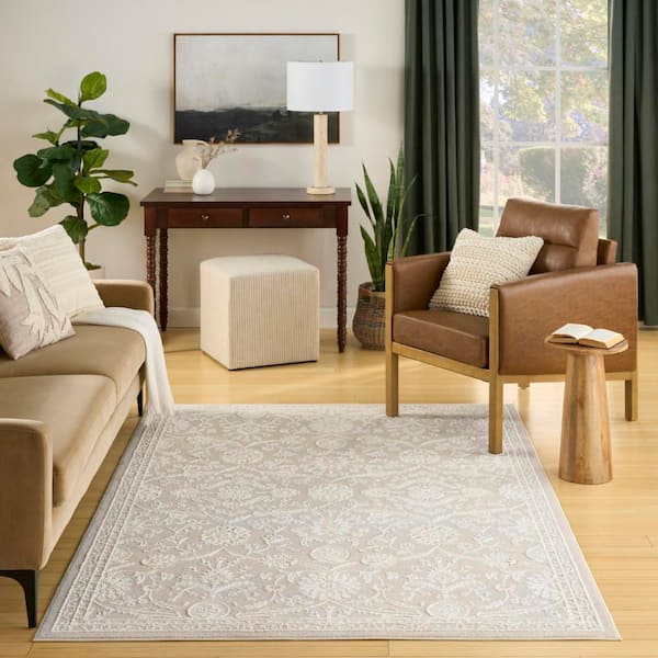 Isla Light Grey 9 ft. x 12 ft. Medallion Traditional Area Rug