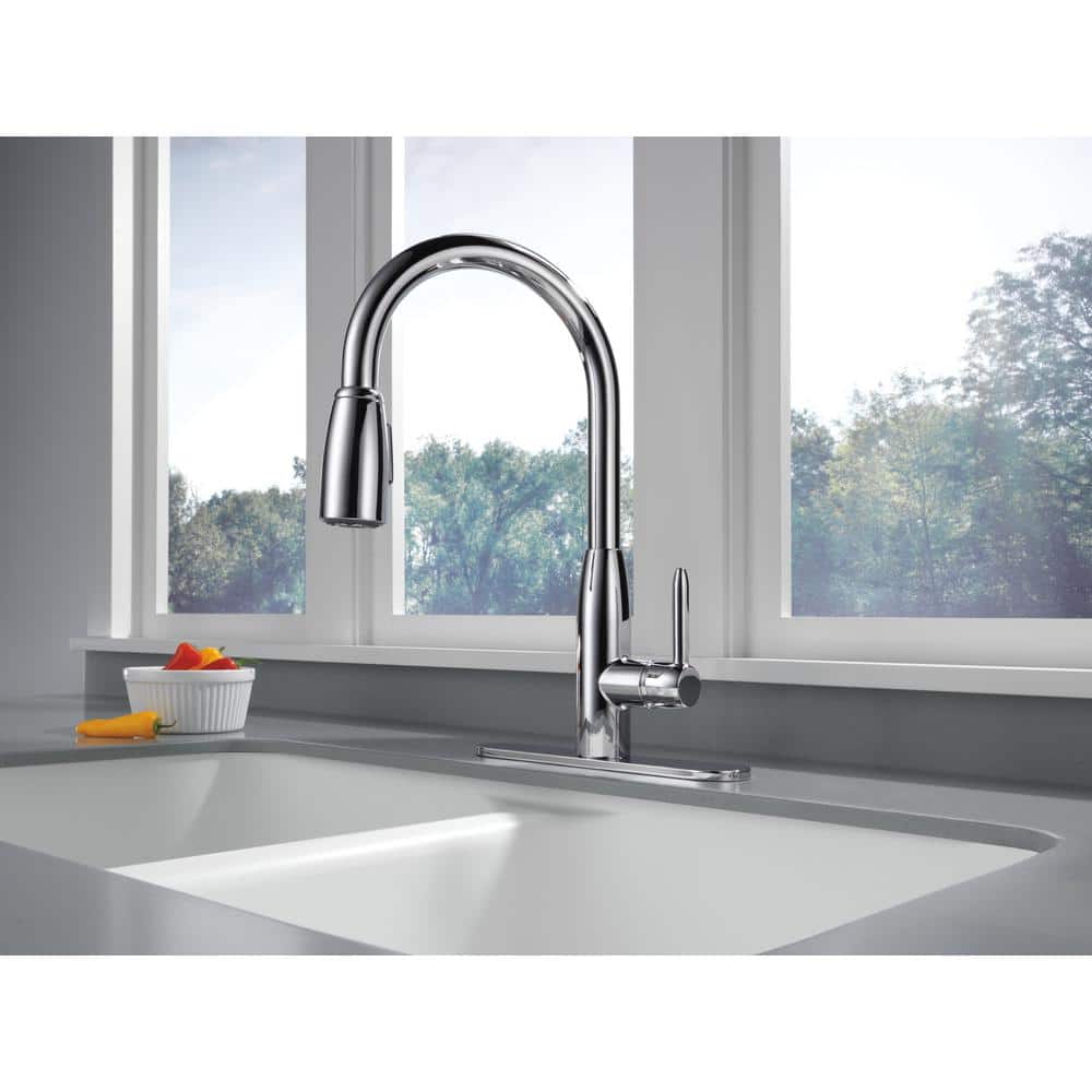 Core Polished Chrome Pull-Down Kitchen Faucet with Spray