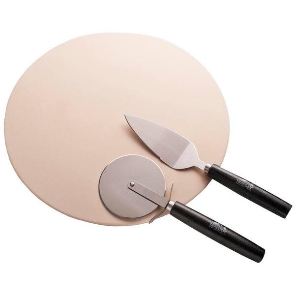 Traeger 3-Piece Pizza Stone with Pizza Cutter and Server