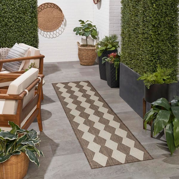 Positano Natural 2 ft. x 10 ft. Diamond Contemporary Runner Area Rug