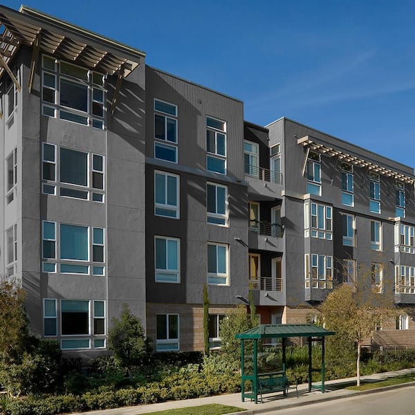 1 gal. #QE-62 Maximum Gray Flat Exterior Paint