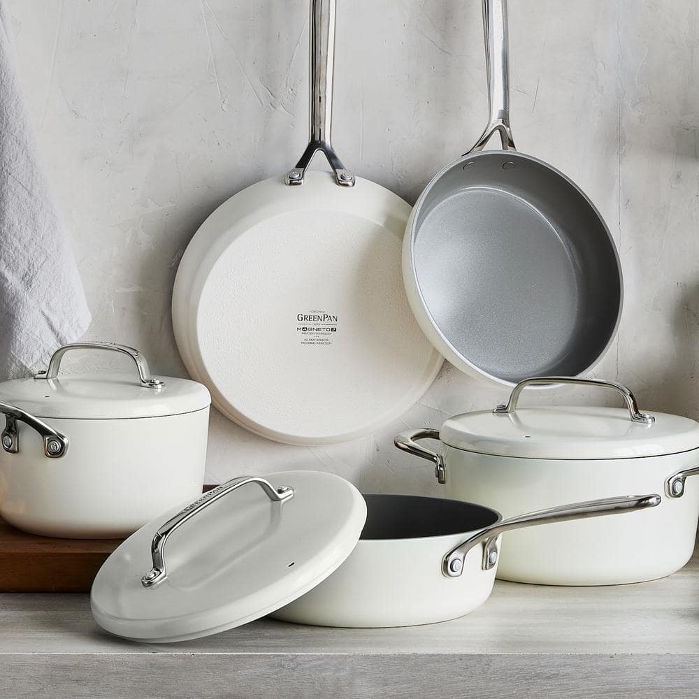 GP5 Hard Anodized Aluminum Healthy Ceramic Nonstick 15 Piece Cookware Set in Cloud Cream‼️light dirt and incomplete‼️