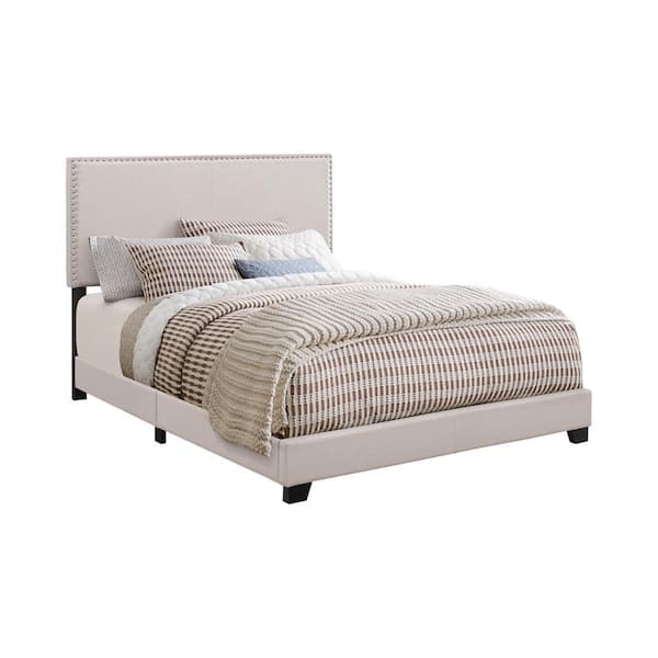 Coaster Boyd White Wood Frame Fabric Upholstered Eastern King Panel Bed with Nailhead Trim