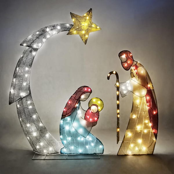 5 ft. 3D Christmas Nativity Scene Tinsel Yard Light 140 Pre-Lit LED Warm White Lights with Metal Stakes