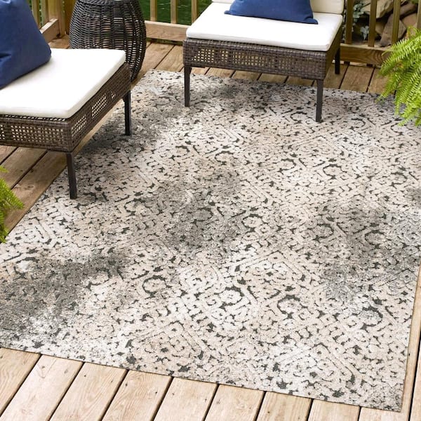 JONATHAN Y Cream/Beige/Dark Gray 3 ft. x 5 ft. Duenas High-Low Shabby Damask Indoor/Outdoor Area Rug