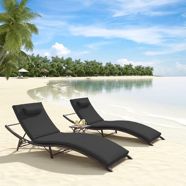 Halmuz 3-Piece Wicker Outdoor Adjustable Chaise Lounge with Cushion Black