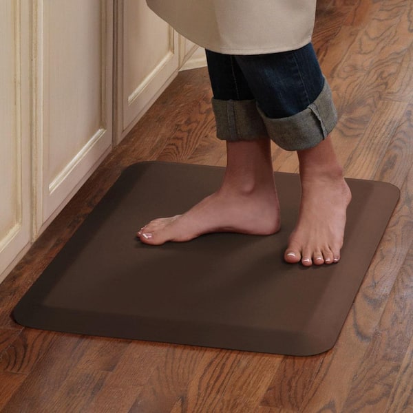 GelPro NewLife Bio-Foam Comfort Mat Review: A Firm Yes From Us