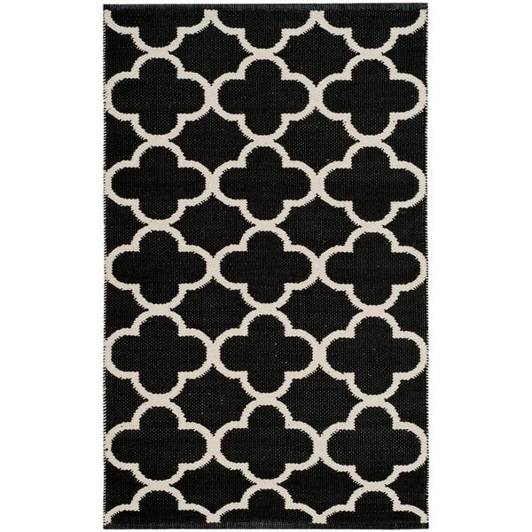 Safavieh Montauk Collection MTK725D Black and Ivory Area Rug 3 x 5