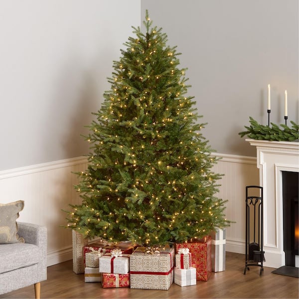 National Tree Company 7-1/2 ft. Feel Real Nordic Spruce Medium