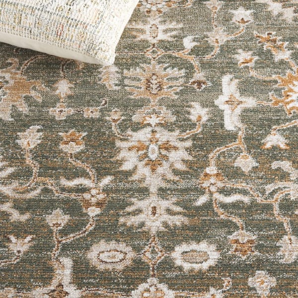 SAFAVIEH Hazel 8 ft. x 10 ft. Green/Ivory Traditional Abstract