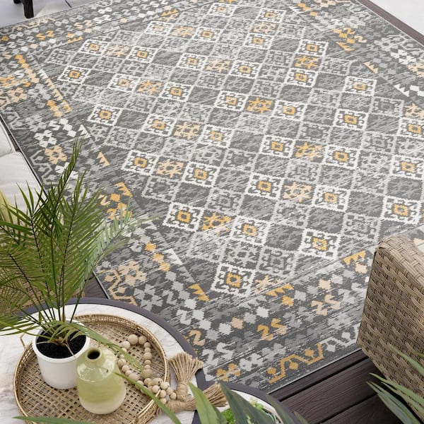 Flora Cream 8 ft. x 10 ft. Moroccan Indoor/Outdoor Area Rug