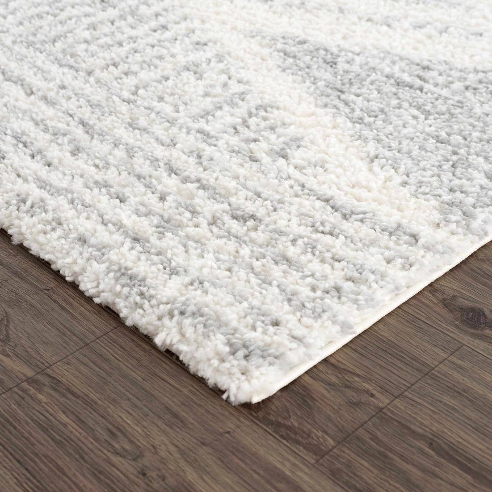 Gray and Cream Trellis Plush Shag Area Rug 5'3" x 7'3"