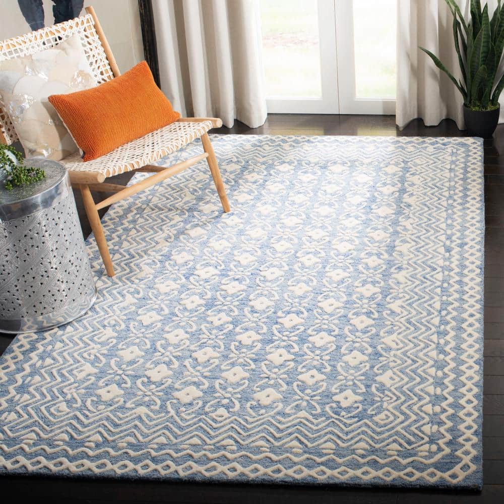 Handmade Blue Floral Tufted Wool Square Area Rug, 6' x 6'