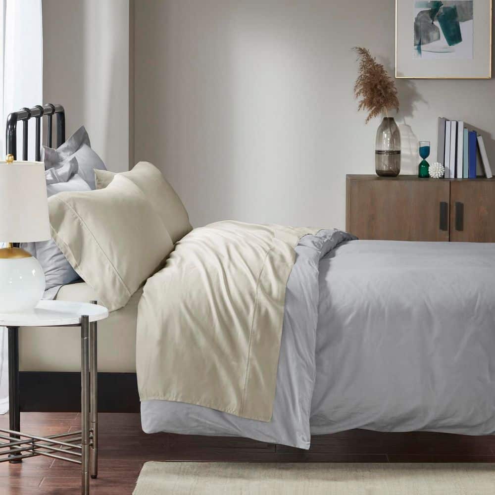 Ivory 1500 Thread Count Cotton Blend Standard Pillowcases Set