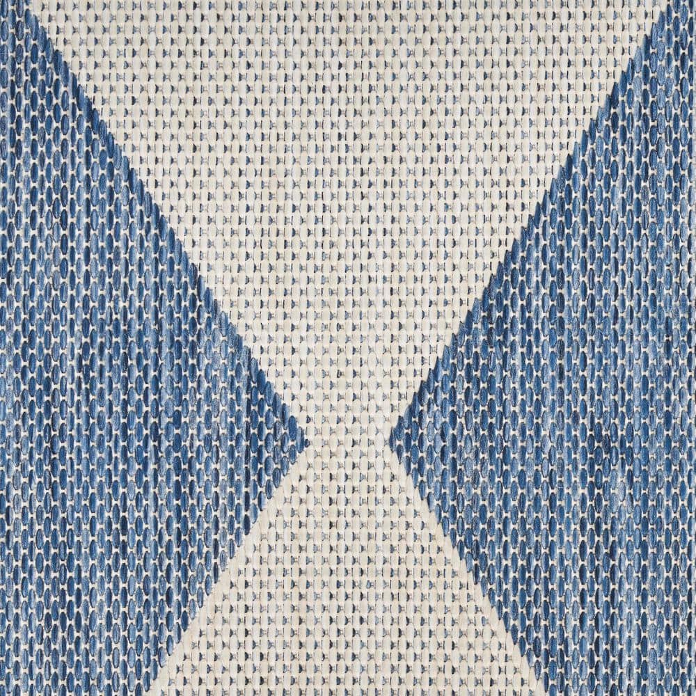 Navy Blue Diamond Pattern 6' x 9' Outdoor Rug