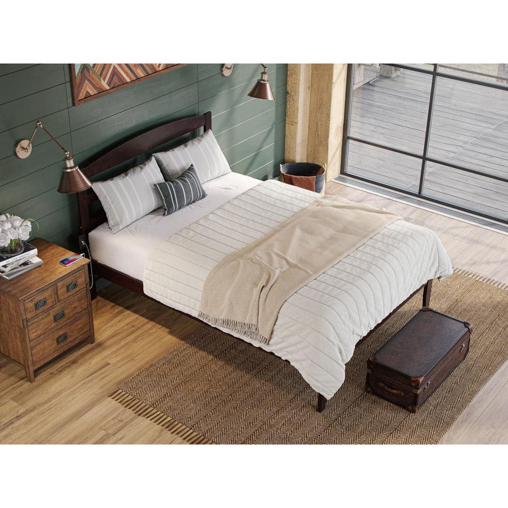 Espresso Queen Wood Platform Bed with Slatted Headboard
