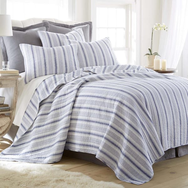 LEVTEX HOME Rochelle 3-Piece Navy Stripe Cotton King/Cal King Quilt Set