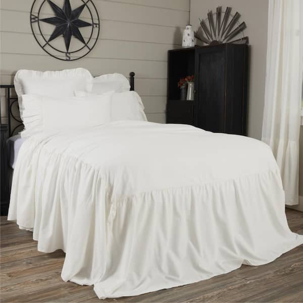 Elizabeth Ruffled Twin Bedspread 76Lx39W+27