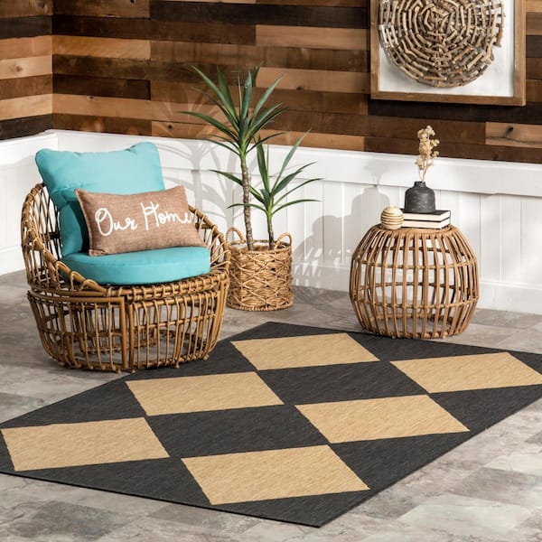Loretta Dark Grey 5 ft. x 8 ft. Geometric Indoor/Outdoor Area Rug