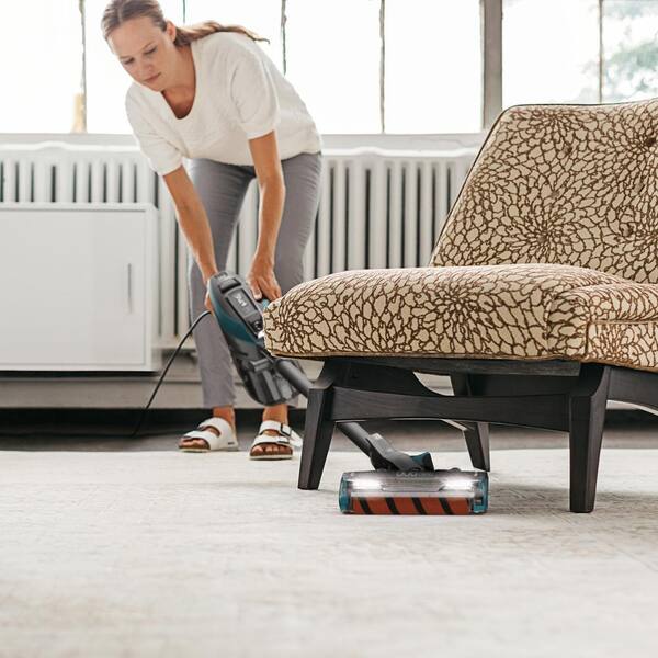 Shark Corded APEX DuoClean with Self 